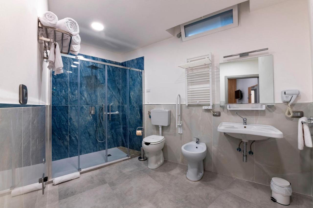 Bnb Aria Di Mare Santa Marinella Buitenkant foto